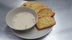 garlic bread with mushroom soup