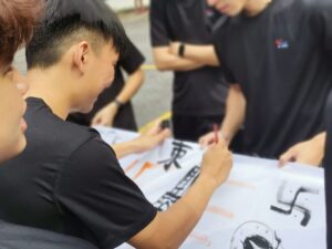 c25aa53b-dba2-421c-b217-1eae04cbba12