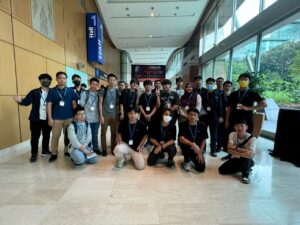 b51e4180-95d8-40eb-83d0-bf6c315d2d1e
