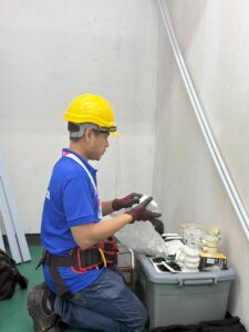 8b716b99-7d95-40cd-af01-07b72a889d53