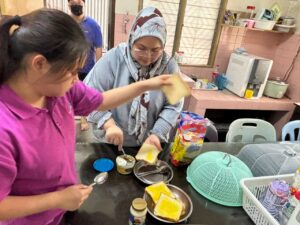 eca65ab6-3d37-469e-8b15-85f19c48dbbf