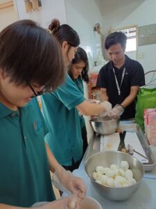 2a8a5f67-54a0-44ec-ab66-b662f4211986