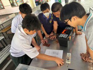 ae6e1f44-d737-452c-9046-f8074e688571