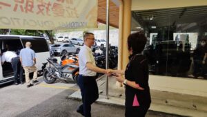 f03f9925-da20-49fc-b1c7-83d3889fb179