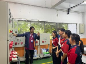 6de46f4c-3e35-4c0c-b913-840cc10cd680